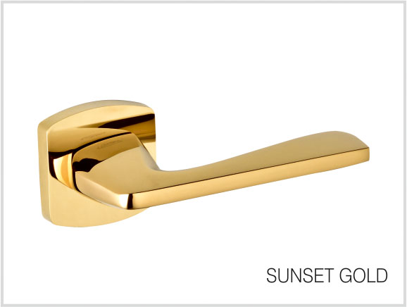 Kaju by Decor Brass Pull Rose