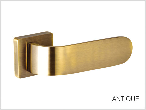 Almond by Decor Brass Pull Rose