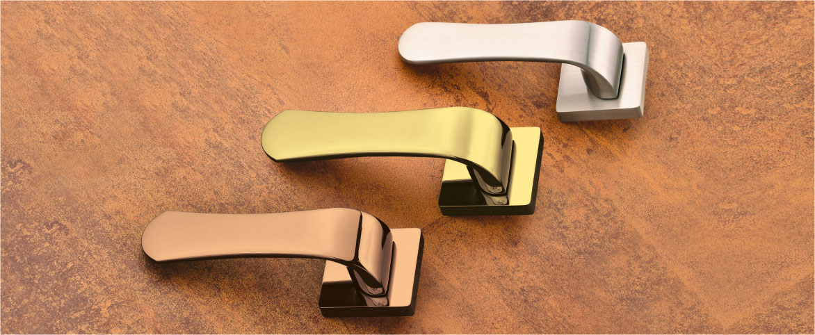 Viny by Decor Brass Pull Rose