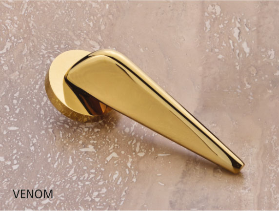 Brandy by Decor Brass Pull