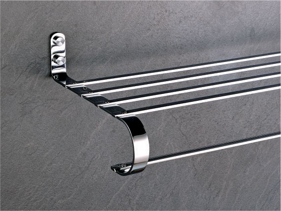 Kaya by Decor Brass Bath