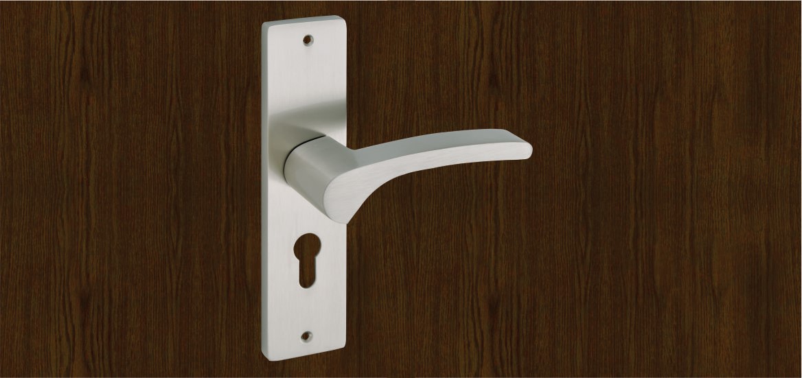 Soul by Decor Brass Pull Plate